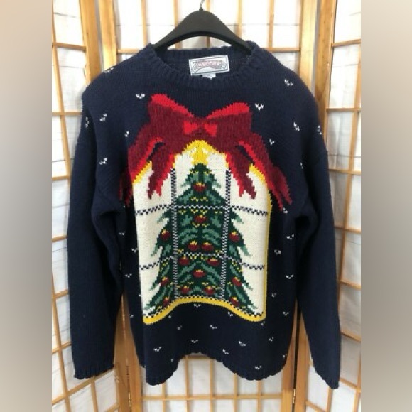 Sweaters - Vintage Holiday Christmas Tree Chunky Handknit Sweater Women’s Size Large